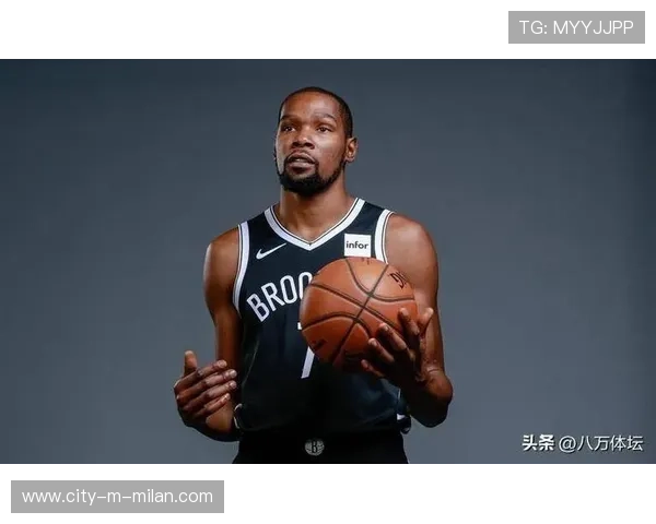 76人杜兰特关键时刻表现引高层评估：团队未来的篮球新篇章